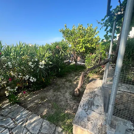 Keshi ヴィラ トラガキオン