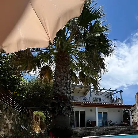 Keshi Villa