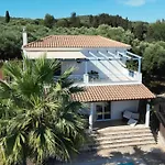 Keshi Villa *