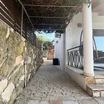 Villa Keshi Tragaki