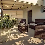 Keshi Villa Tragaki