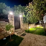 Keshi Villa